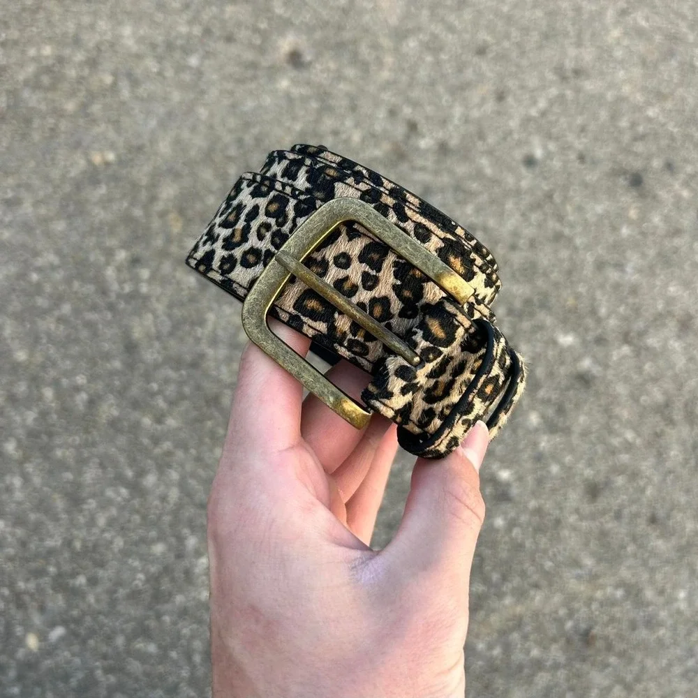 Vintage style cheetah leopard print fur belt american western black and tan